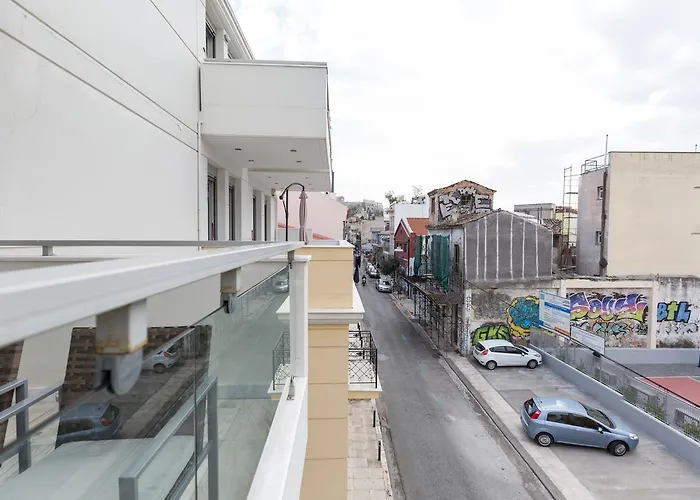Stylish And Spacious 2Bd - Thiseio By Upstreet