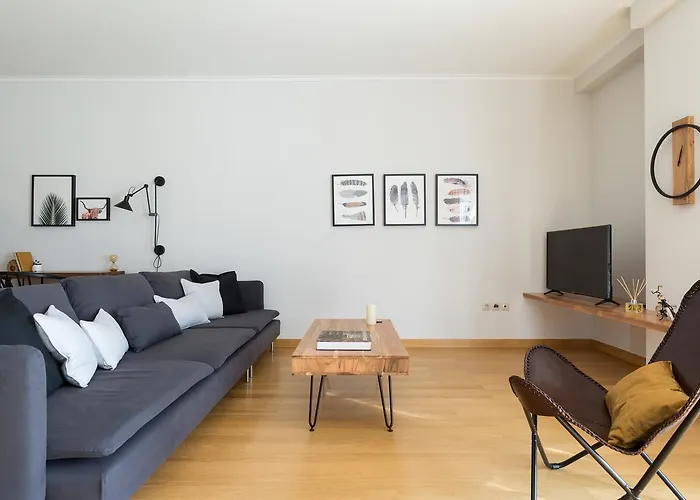 Stylish And Spacious 2Bd - Thiseio By Upstreet